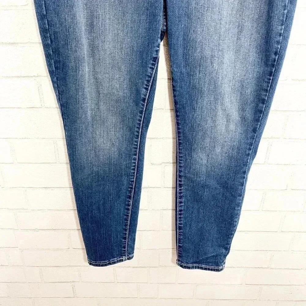 Torrid Sky High Skinny Jeans Women's Plus Size 16 Short